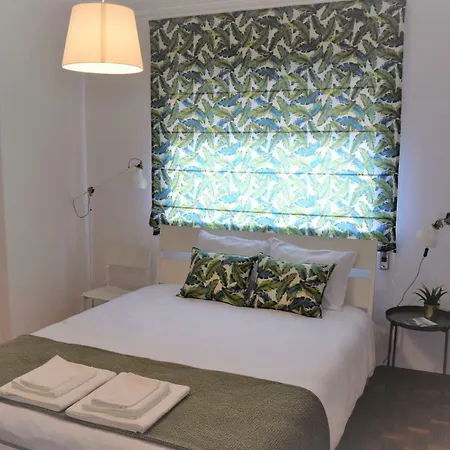 Apartamento Centro - Espaçoso E Confortável - Todas As Comodidades *