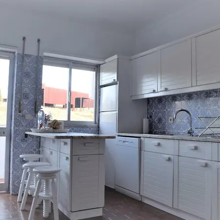 Centro - Espacoso E Confortavel - Todas As Comodidades アパート ブラガ